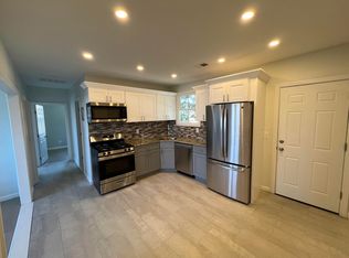 1381 Garfield Pl #2L, Elizabeth, NJ 07208