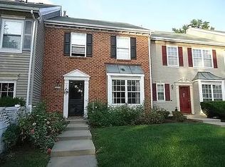 359 Hadleigh Ln, North Brunswick, NJ 08902