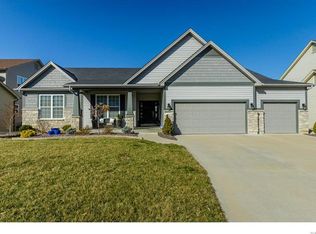 1225 Cashmere Ln, Saint Peters, MO 63376