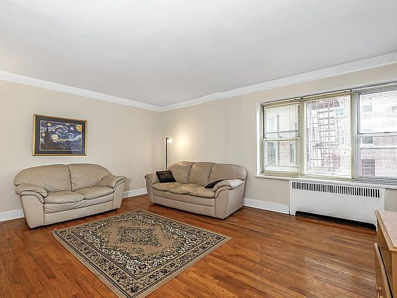 3rd image of 5400 Netherland Ave Unit D14