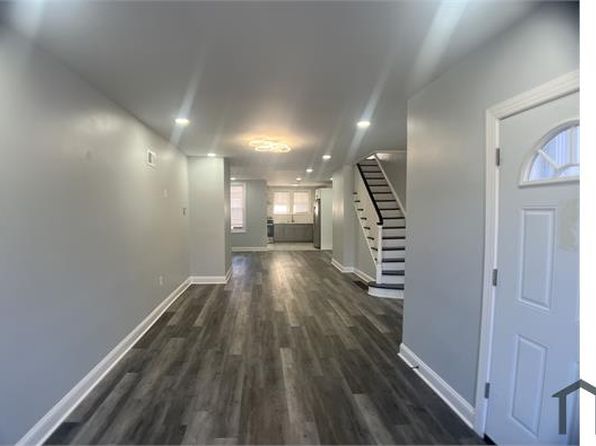 6716 Cobbs Creek Pkwy