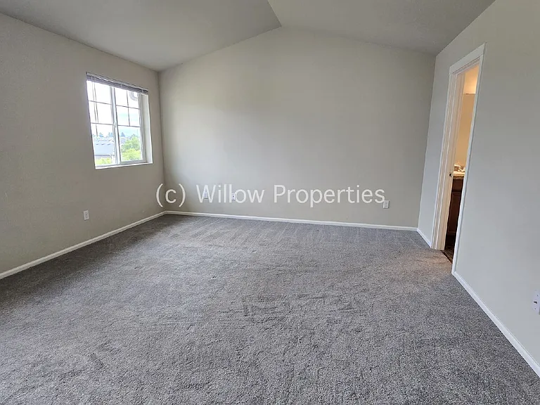 2014 198th St E — Photo 6