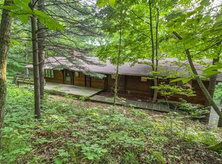 2019 Elkins Ln, Carlock, IL 61725