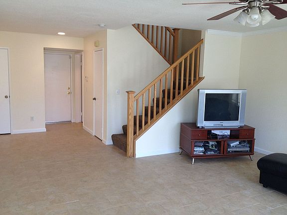 5th image of 16297 Yorba Linda Ln