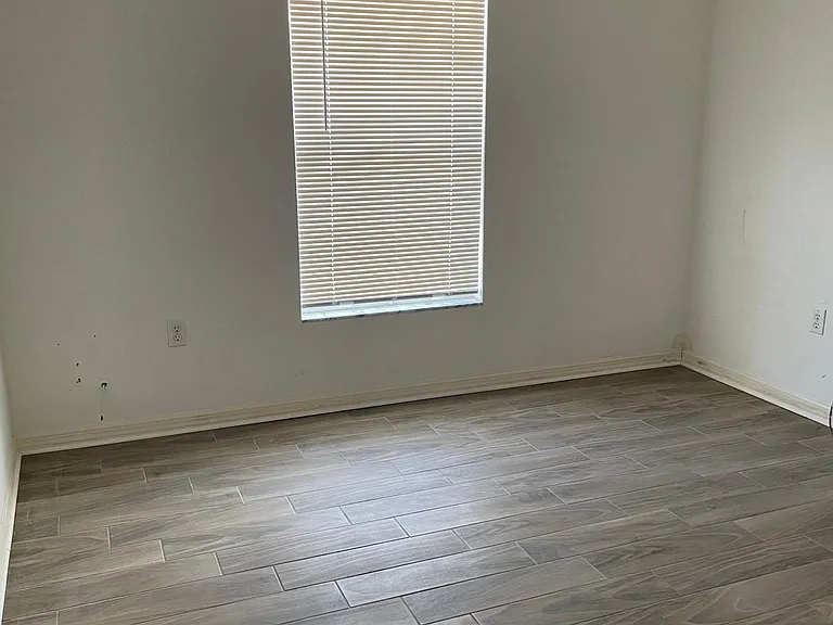 4230 Arcadia Ave — Photo 19