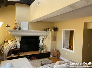 117 Beacon St #6F, Hyde Park, MA 02136