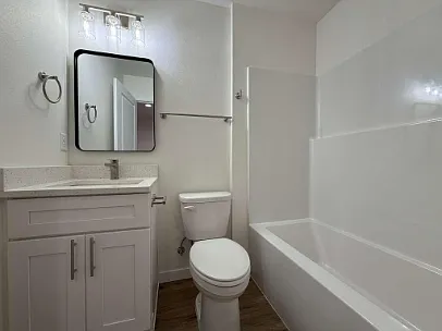 3925 E 32nd Ave #1 — Photo 15