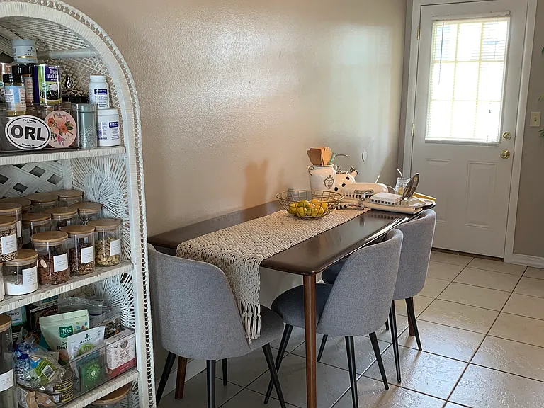 1800 Biscayne Dr #3 — Photo 6