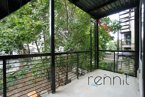 Rented by Rennit Inc. | media 11