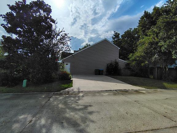 2nd image of 13500 Windsong Dr