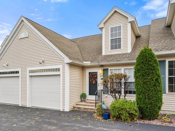19 Pleasant Street #19, Windham, NH 03087