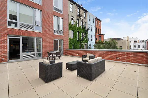 Sold by Corcoran | media 22