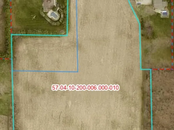 W Northport Rd, Rome City, IN 46784