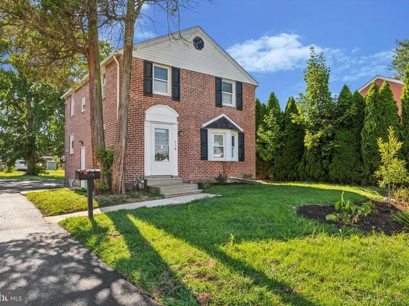 618 W South Ave, Glenolden, PA 19036