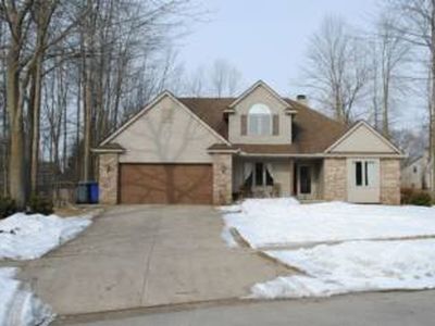4613 Trail Wood Cir N, Midland, MI, 48642