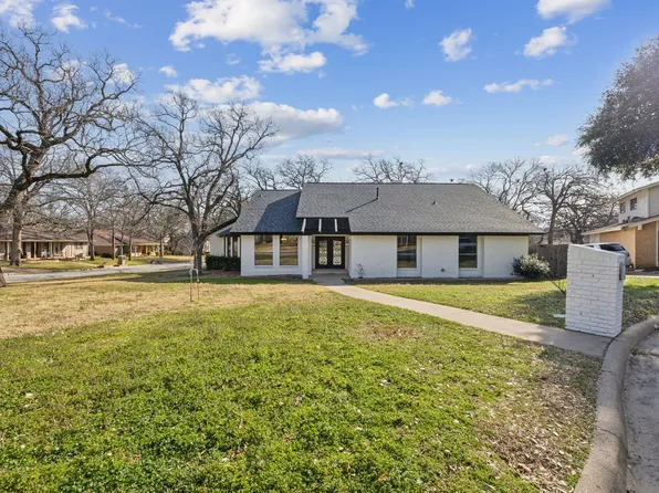 5404 Summit Ridge Trl, Arlington, TX 76017