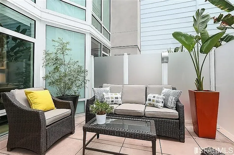 829 Folsom St #206 — Photo 7