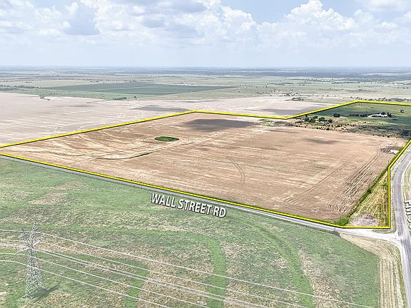 2nd image of Fm 902 & Wall St