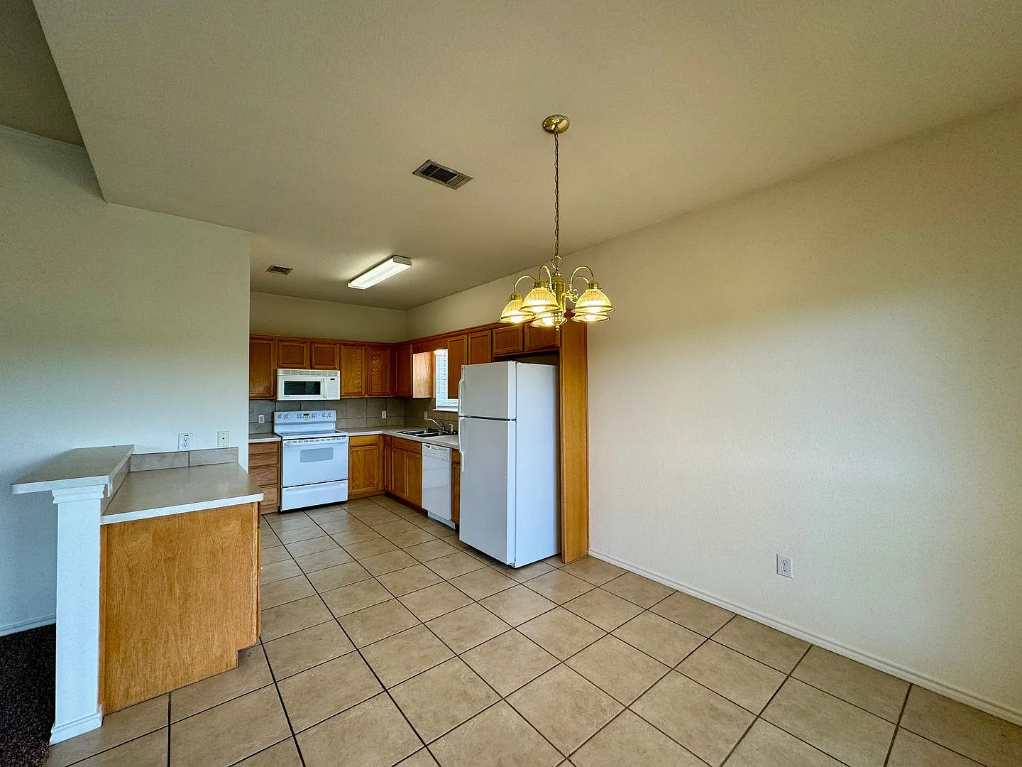 Duplex — Photo 4