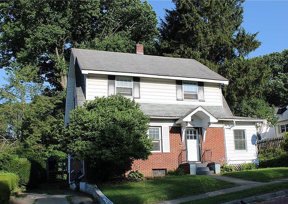 1st image of 873 Fairview Ave