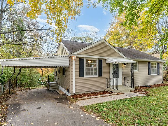 2nd image of 5506 Bon Air Cir