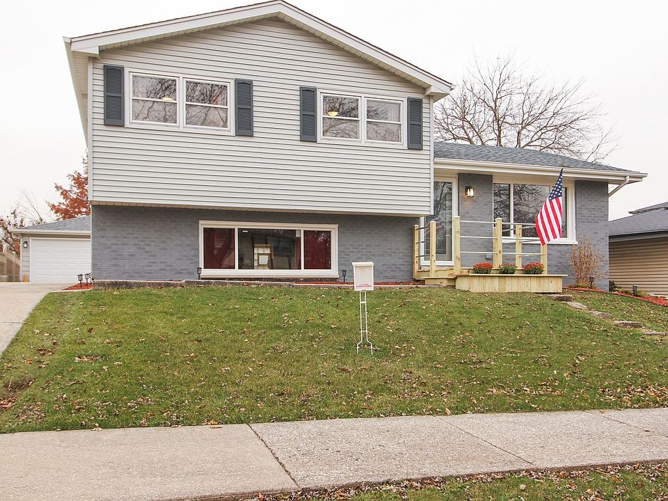 1st image of 15512 Lockwood Ave