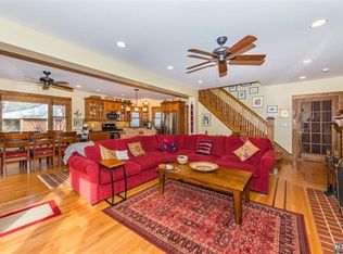 194 Jefferson Ave, Tenafly, NJ 07670