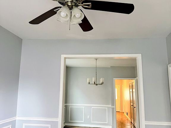 3rd image of 1041 N Spaulding Ave