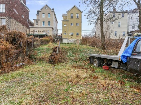 pittsburgh-pennsylvania-11556185 picture