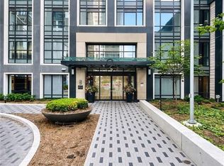 9 Mabelle Ave #2919, Toronto, ON M9A 0E1