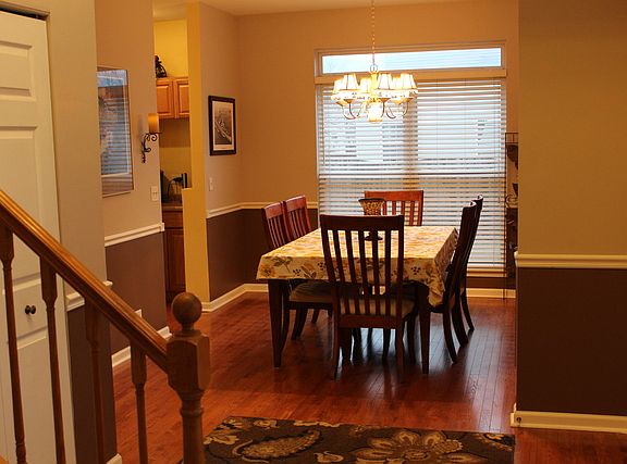 5th image of 11750 Niagra Ln