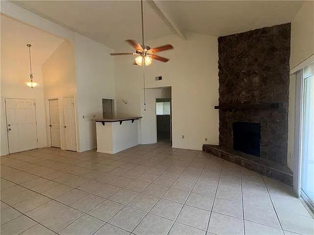 216 Woodridge Blvd — Photo 6