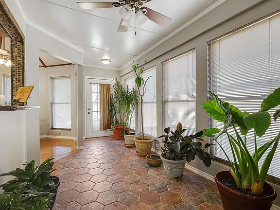 2nd image of 2707 Dali Dr