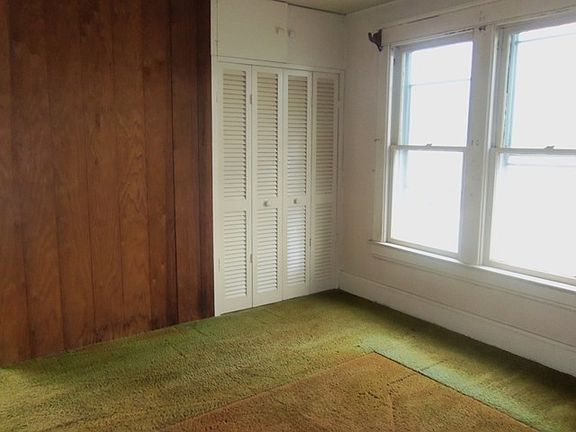 3rd image of 1802 Grandview Ave