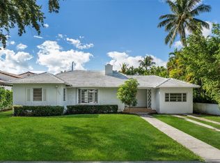 520 W 51st Ter, Miami Beach, FL 33140