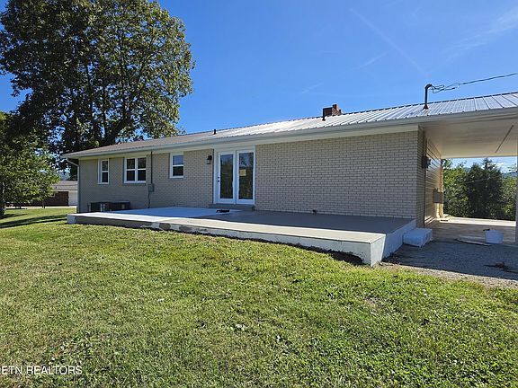 3rd image of 88 Tracy Ridge Rd