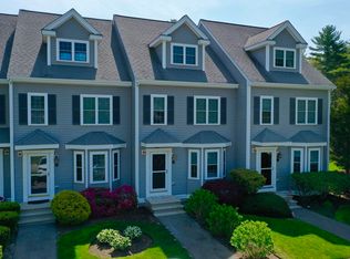 10 Copper Lantern Ln #10, Carver, MA 02330