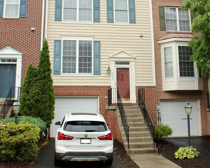 3404 Blue Mallard Lndg — Photo 1