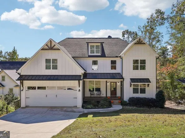 868 Chestatee Point, Dawsonville, GA 30534