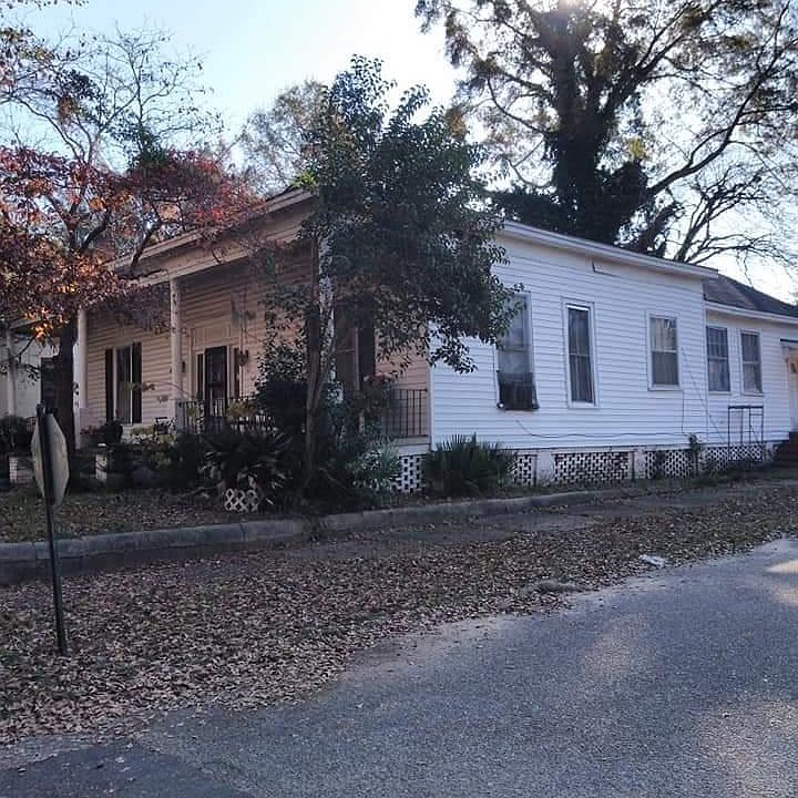 102 Lamar Ave, Selma, AL 36701 MLS 21363597 Zillow