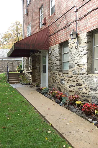 1233 Drexel Ave #B Photo 1