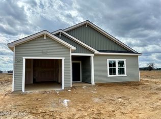 2203 Nahunta Rd, Pikeville, NC 27863