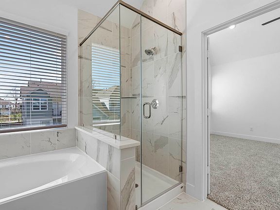 32-web-or-mls-DSC04505.jpg