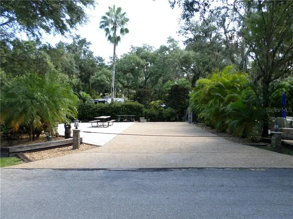 328 Bob Cat Ln, Lake Wales, FL 33898