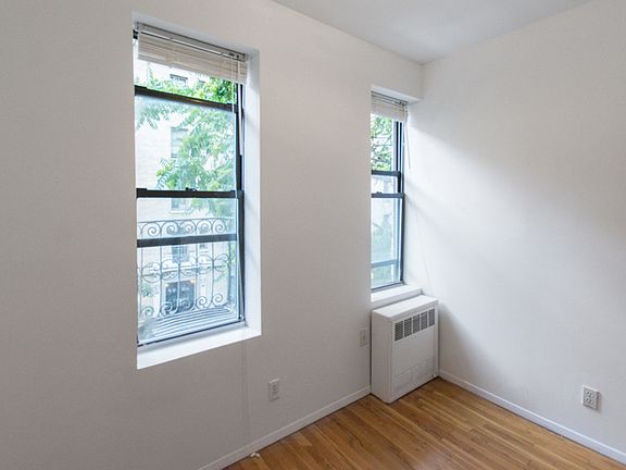 4th image of 417 E 60th St APT 12