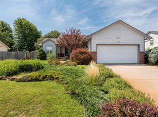 645 E 3rd St, Valley Center, KS 67147