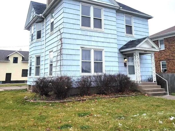 2602 Harrison St, Davenport, IA 52803