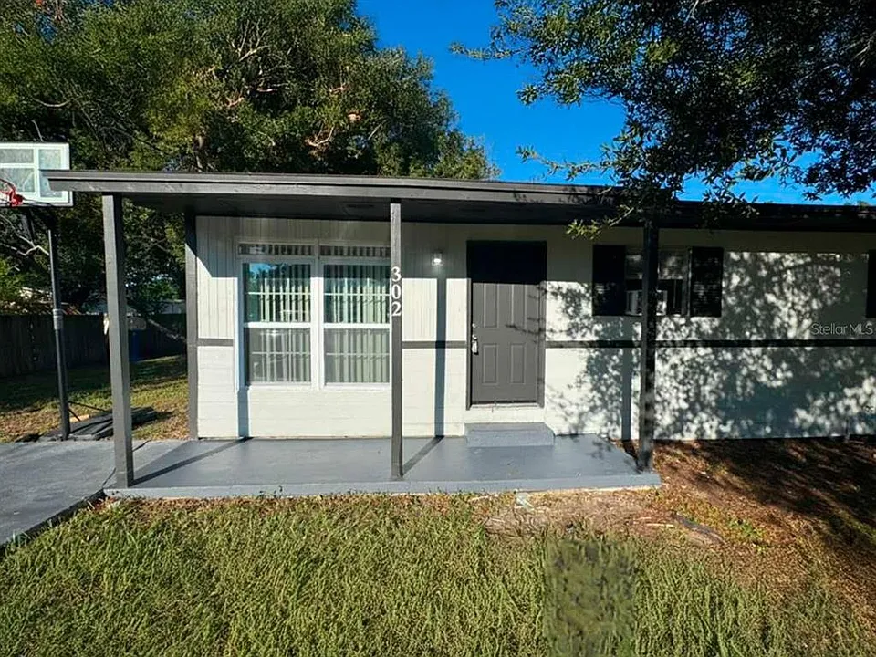 302 Sherwood Dr