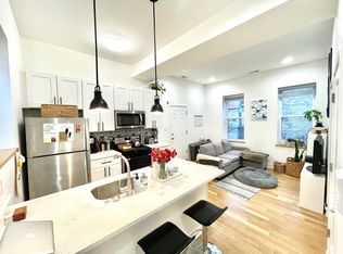 1644 W Cermak Rd #3R, Chicago, IL 60608