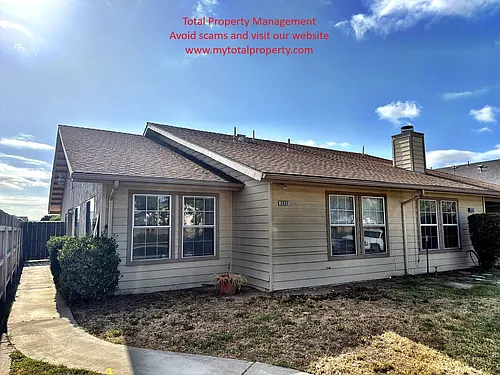 2337 N 10th Ave Photo 1